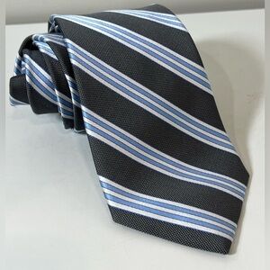 Brooks Brothers Stain Resistant Black and Light Blue Striped Tie Professional
